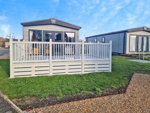 REGAL HEMSWORTH- click for photo gallery